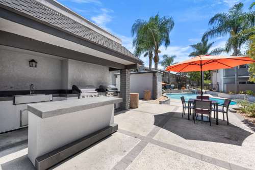 S Bed Uptown Fullerton 16