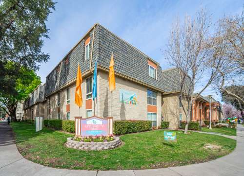 S Bed University Court 37