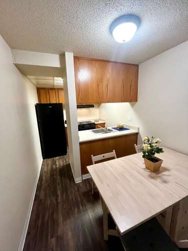 S Bed University Court 49