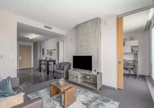 S Bed Evo Philly Cira Centre South 1