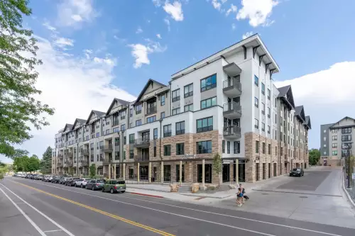 S Bed The Standard at Fort Collins 13