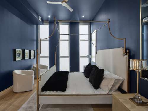 S Bed One Thousand One 17