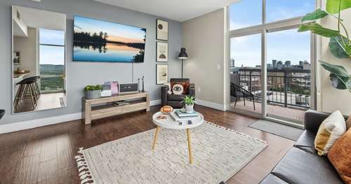 21 Rio | Austin TX Apartments For Rent