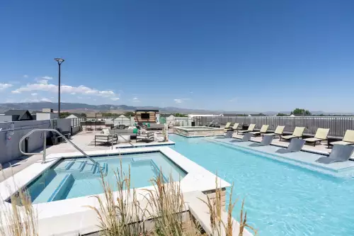 S Bed The Standard at Fort Collins 77