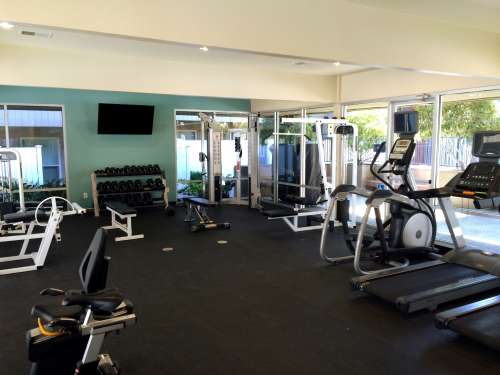 S Bed University Court 82