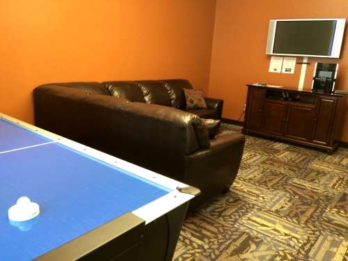 S Bed University Court 87