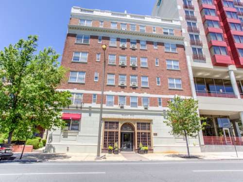 S Bed Campus Apartments - Walnut Hill Apartments 0