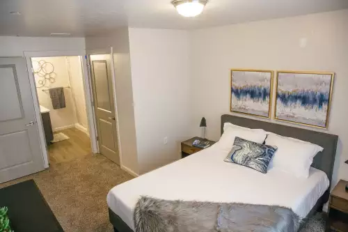 S Bed Riverview Lofts 9