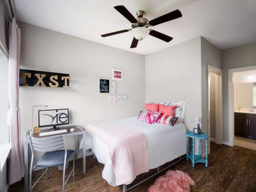 S Bed Vie Lofts at San Marcos 13