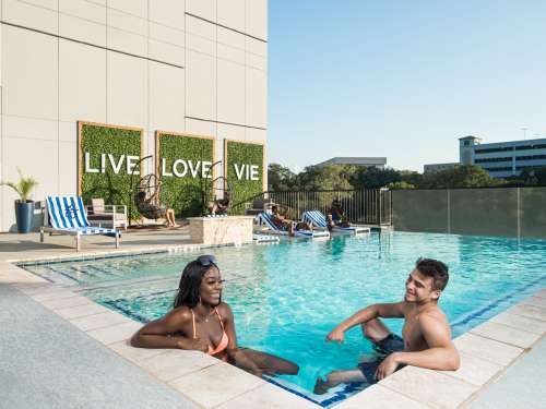 S Bed Vie Lofts at San Marcos 36