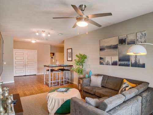 S Bed Vie Lofts at San Marcos 11