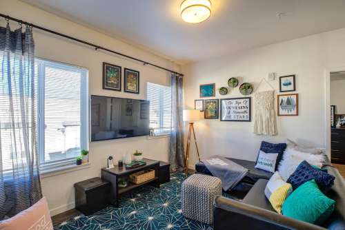 S Bed Union on Alley 9