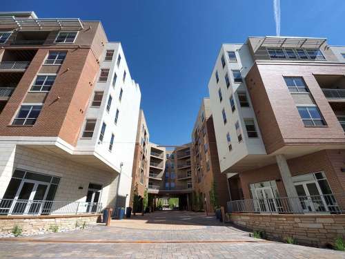 S Bed Union on Elizabeth 22