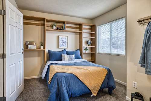 S Bed 48 West Apartments 31
