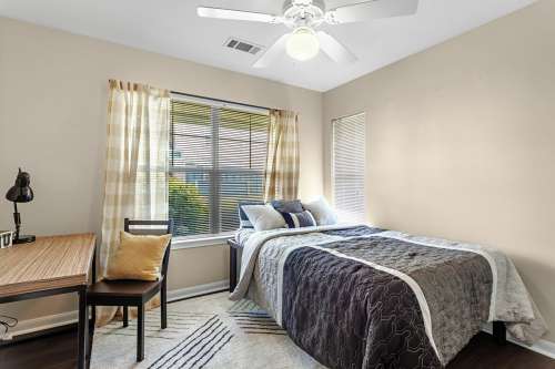 S Bed Campus Lodge 26