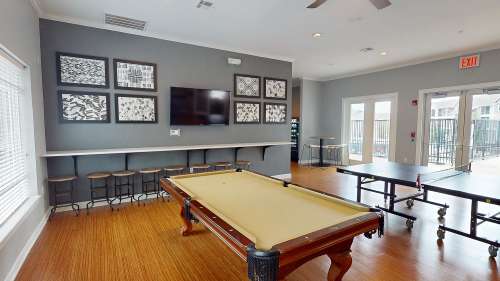 S Bed The Quarters Columbia 19