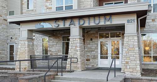 S Bed Stadium Apartments:  Off-Campus Student Housing 9