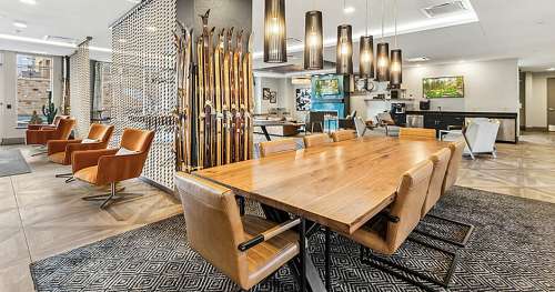 S Bed Stadium Apartments:  Off-Campus Student Housing 12