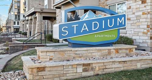 S Bed Stadium Apartments:  Off-Campus Student Housing 19
