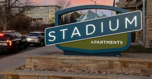 S Bed Stadium Apartments:  Off-Campus Student Housing 29