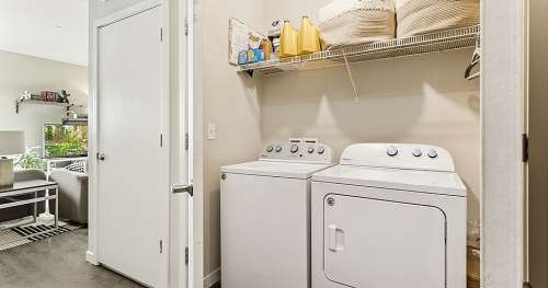 S Bed Stadium Apartments:  Off-Campus Student Housing 8