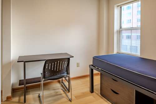 S Bed Varsity Campus Apartments at UW-Madison 19