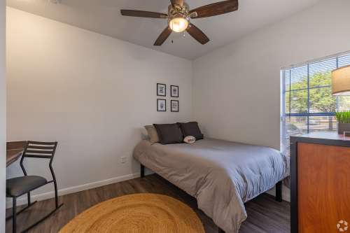 S Bed Villagio Apartments 17