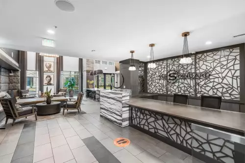 S Bed The Standard at Fort Collins 21