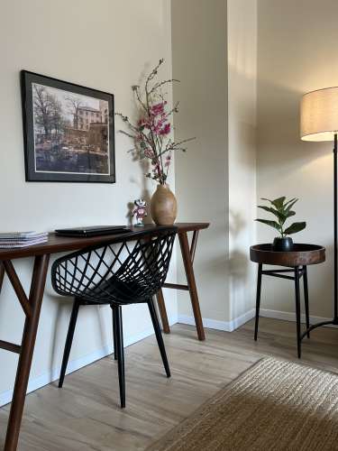 S Bed Courtside Apartments 11