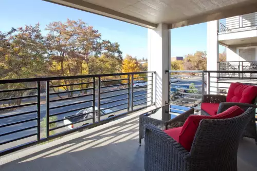 S Bed Riverview Lofts 2