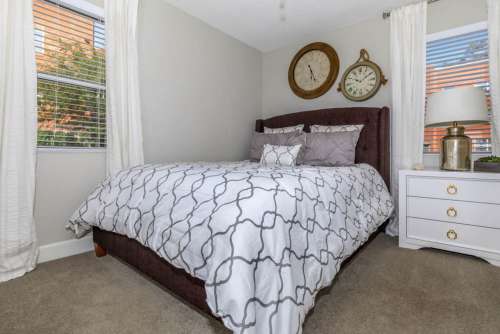S Bed Infinity Plaza West 32