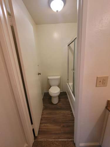 S Bed Stonegate Village Apartments 176