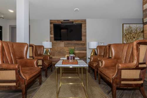 S Bed Infinity Plaza West 49