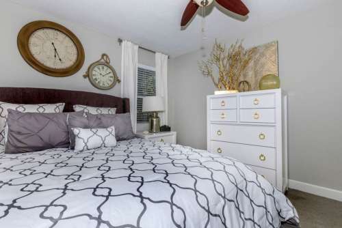 S Bed Infinity Plaza West 34
