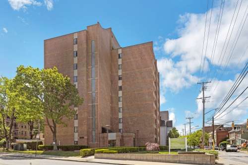 S Bed Highland Plaza Apartments 1