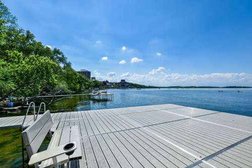 S Bed Waterfront 27