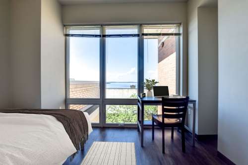 S Bed Waterfront 10