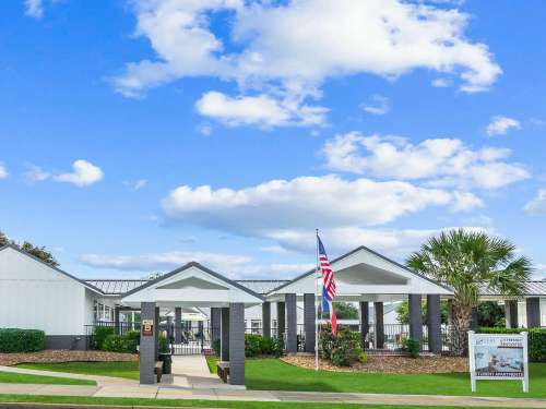 S Bed Leah Avenue Student Townhomes 26