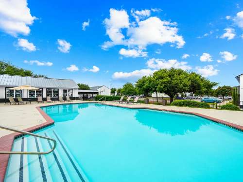 S Bed Leah Avenue Student Townhomes 33