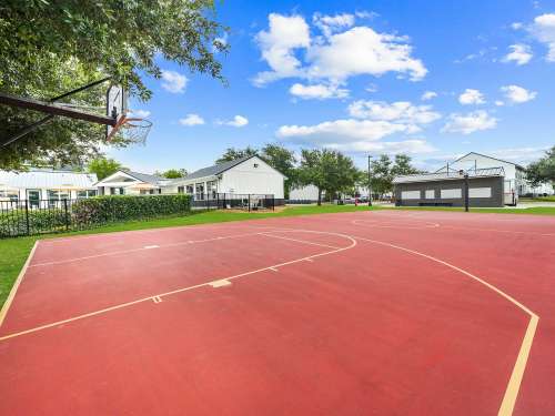 S Bed Leah Avenue Student Townhomes 21