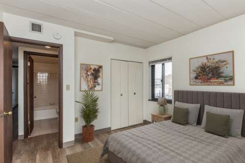 S Bed Highland Plaza Apartments 15