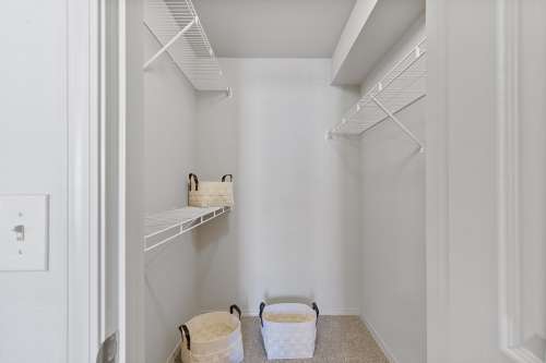 S Bed Tuscany Ranch Apartments 144