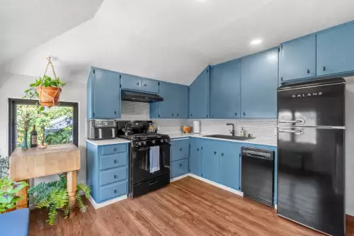 2025-08/CAL-POLY-HUMBOLDT-Apartment-Building-16681270.webp
