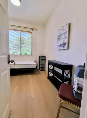 2025-08/CSU-EAST-BAY-Apartment-Building-16674372.webp
