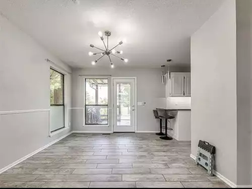 2025-08/OKLAHOMA-Apartment-Building-16666319.webp