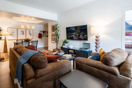 S Bed Dakota Ranch Student Apartments 25