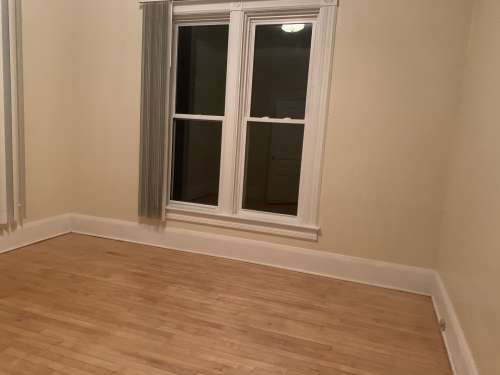 S Bed 230 Hudson St 11