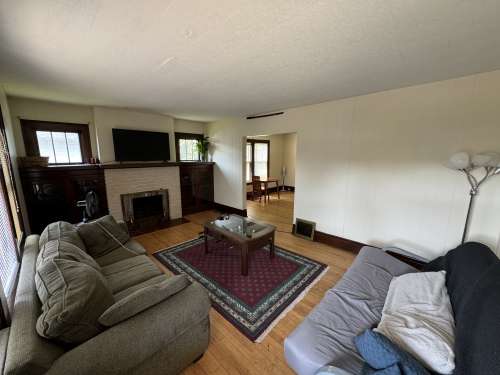 S Bed 336 Chippewa St 9