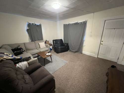 S Bed 410 2nd Ave 18