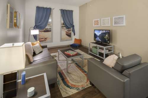 S Bed Chenango Place 10